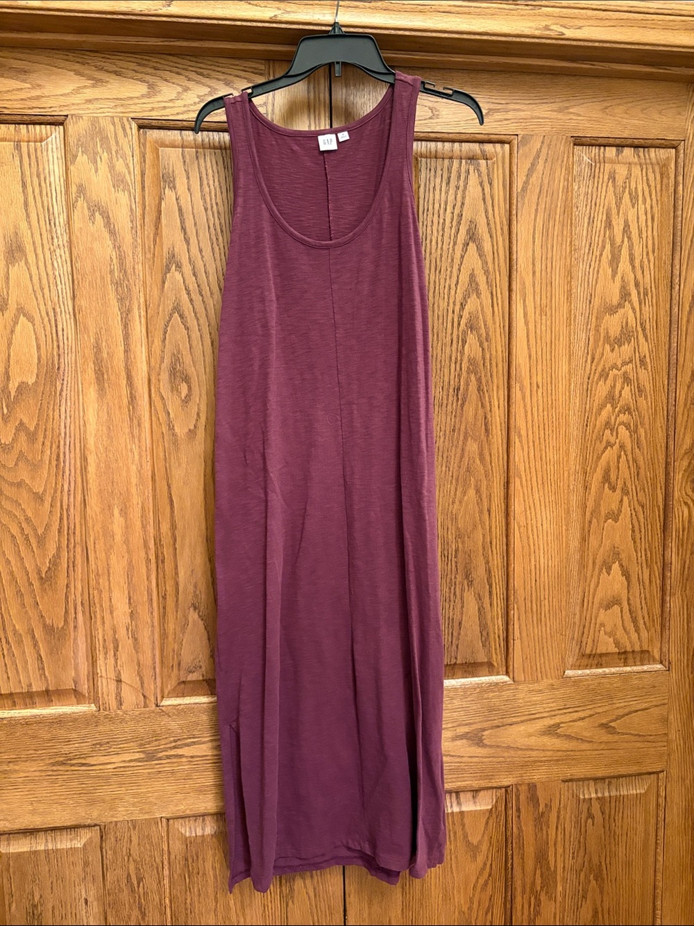 GAP Women's Sleeveless Scoop Neck Maxi Dress - Wine